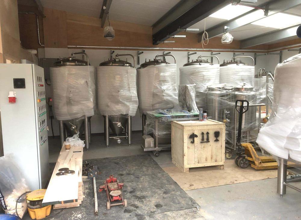 <b>UK 500L two vessels brewery equipment made by Tiantai</b>